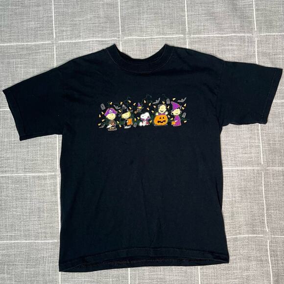 Vintage Peanuts Youth Large Halloween Graphic T Shirt Snoopy  100% Cotton - Picture 1 of 6